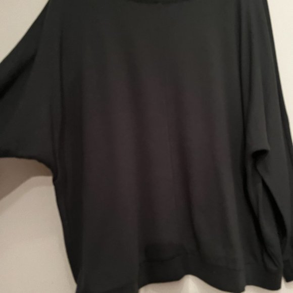 Vince Camuto 1X Plus-Sized Lightweight Flowy Sweater (Dark Green) (worn once) - Picture 9 of 13